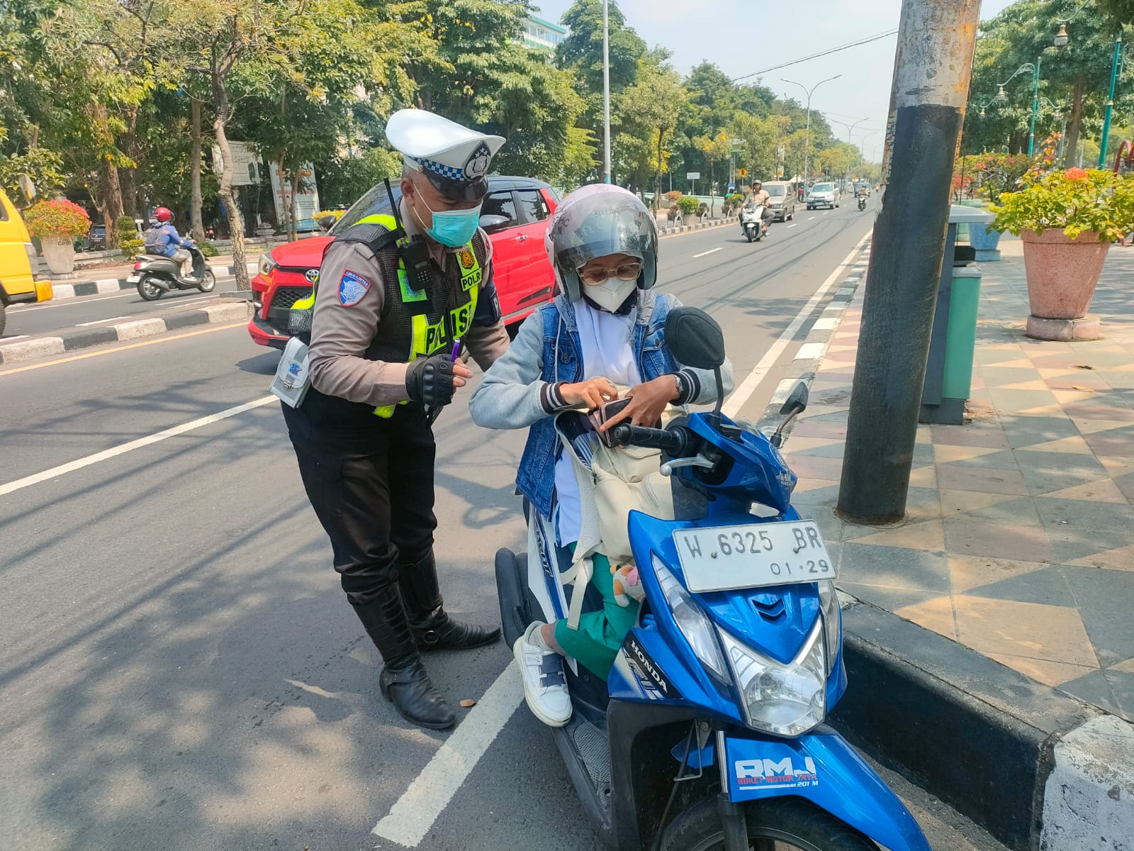 Sepekan Operasi Patuh Semeru 2025, Polres Gresik Tindak Ribuan Pelanggar