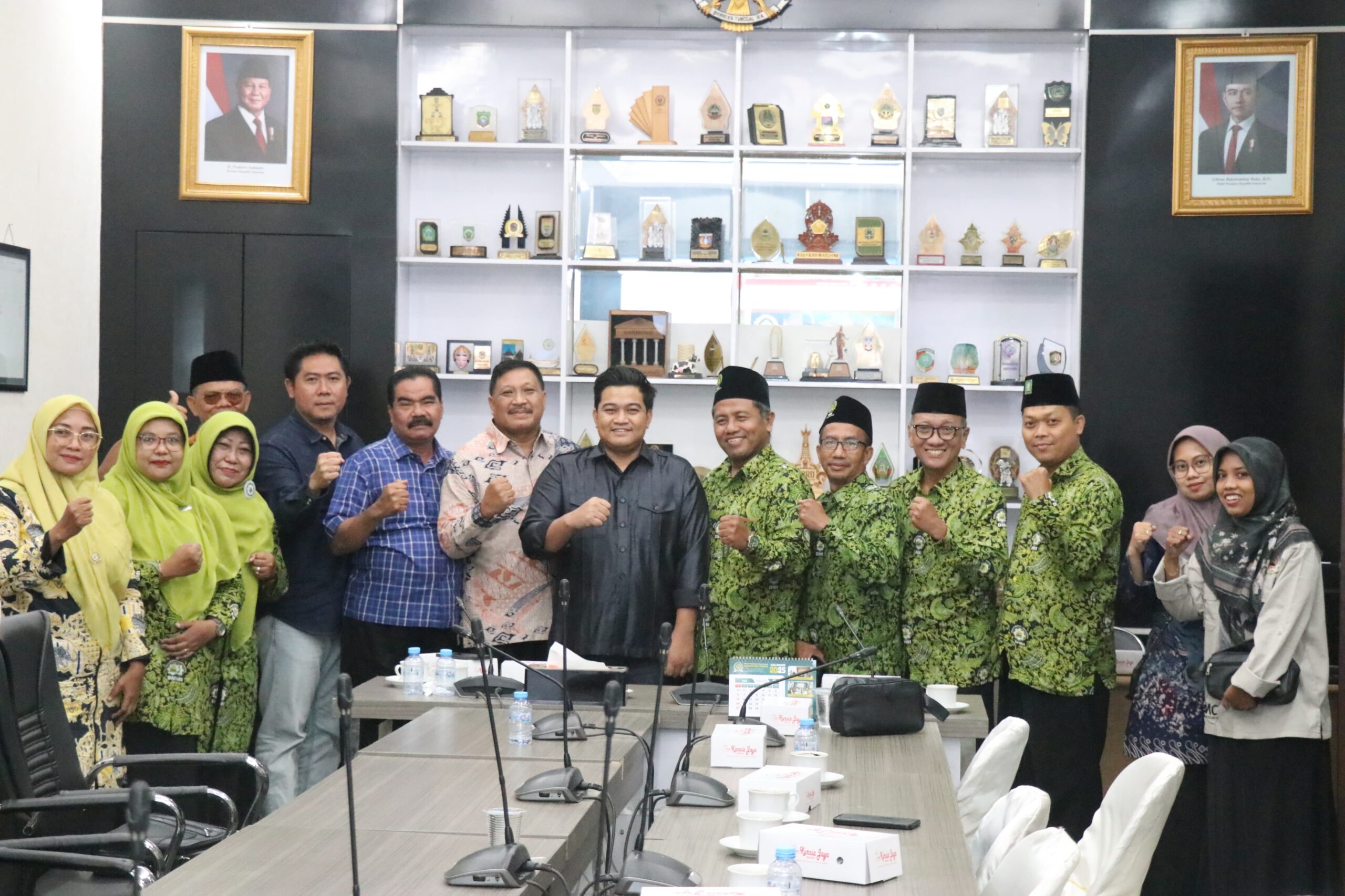 DPRD Gresik Minta DMI Fasilitasi Sertifikasi Masjid dan Musala