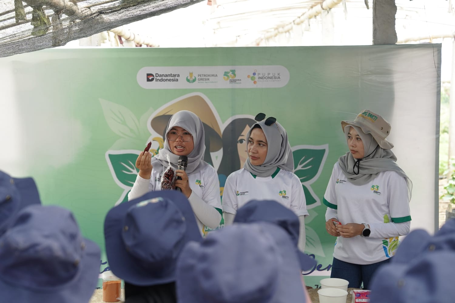 Tak hanya Produksi dan Distribusikan Pupuk Subsidi, Peran Karyawati PG Dioptimalkan dalam Berdayakan Petani Perempuan