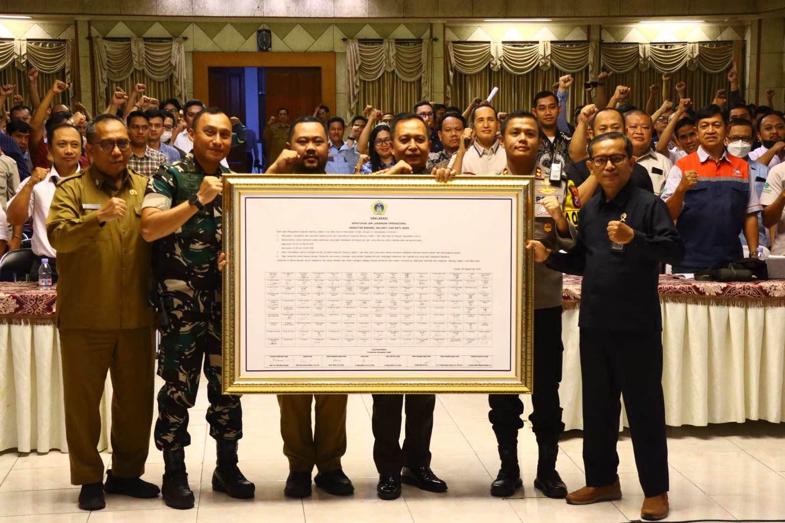 Perusahaan Angkutan Barang dan Galian C Deklarasi Patuh Jam Operasional.