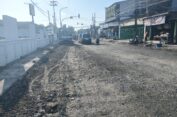 DPRD Gresik Warning Kontraktor Segera Selesaikan Proyek Pelebaran Jalan Yosowilangun- Suci