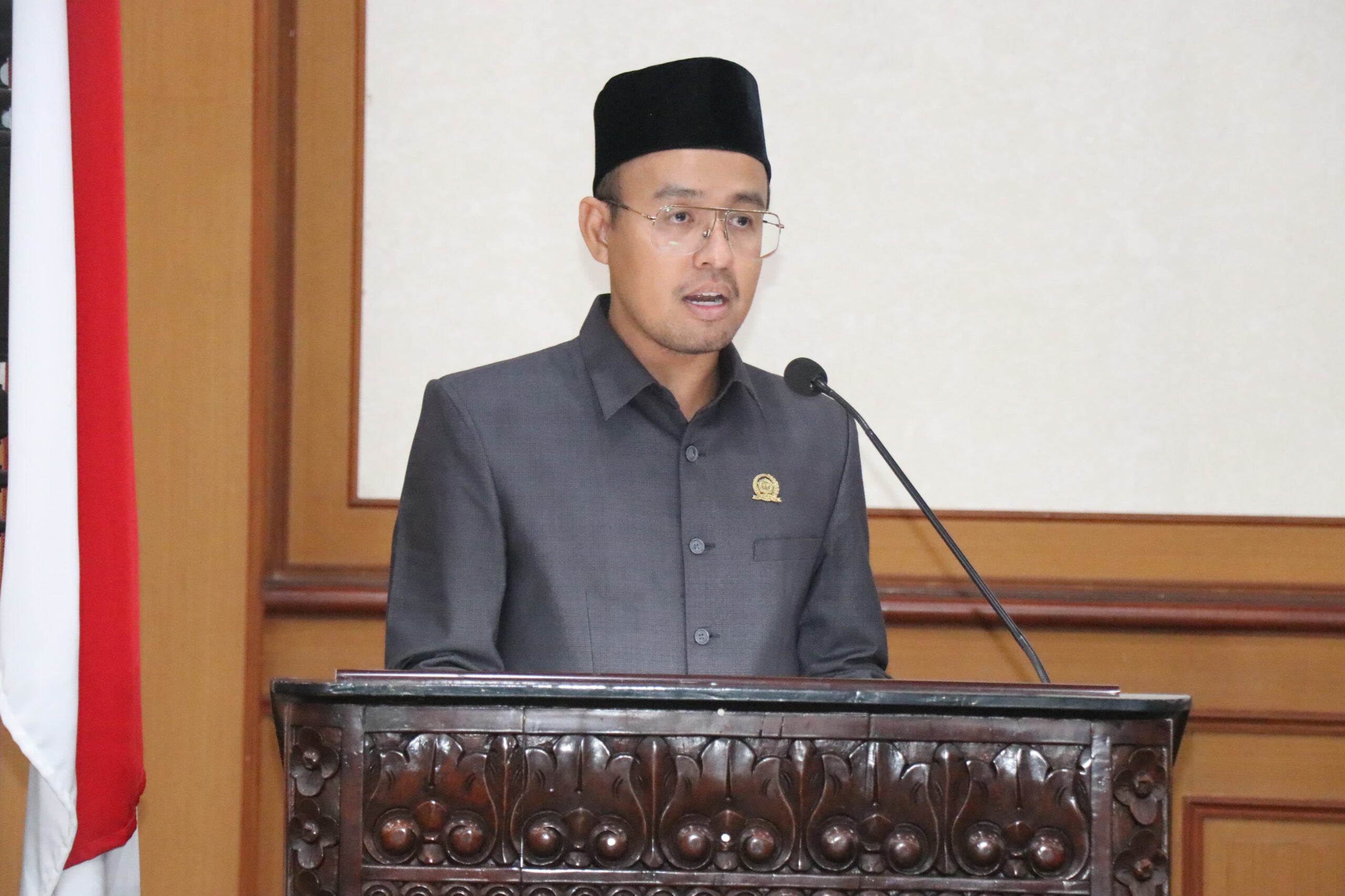 Terbukti Langgar Kode Etik, BK DPRD Gresik Beri Sanksi Teguran Ringan ke Pimpinan Komisi III