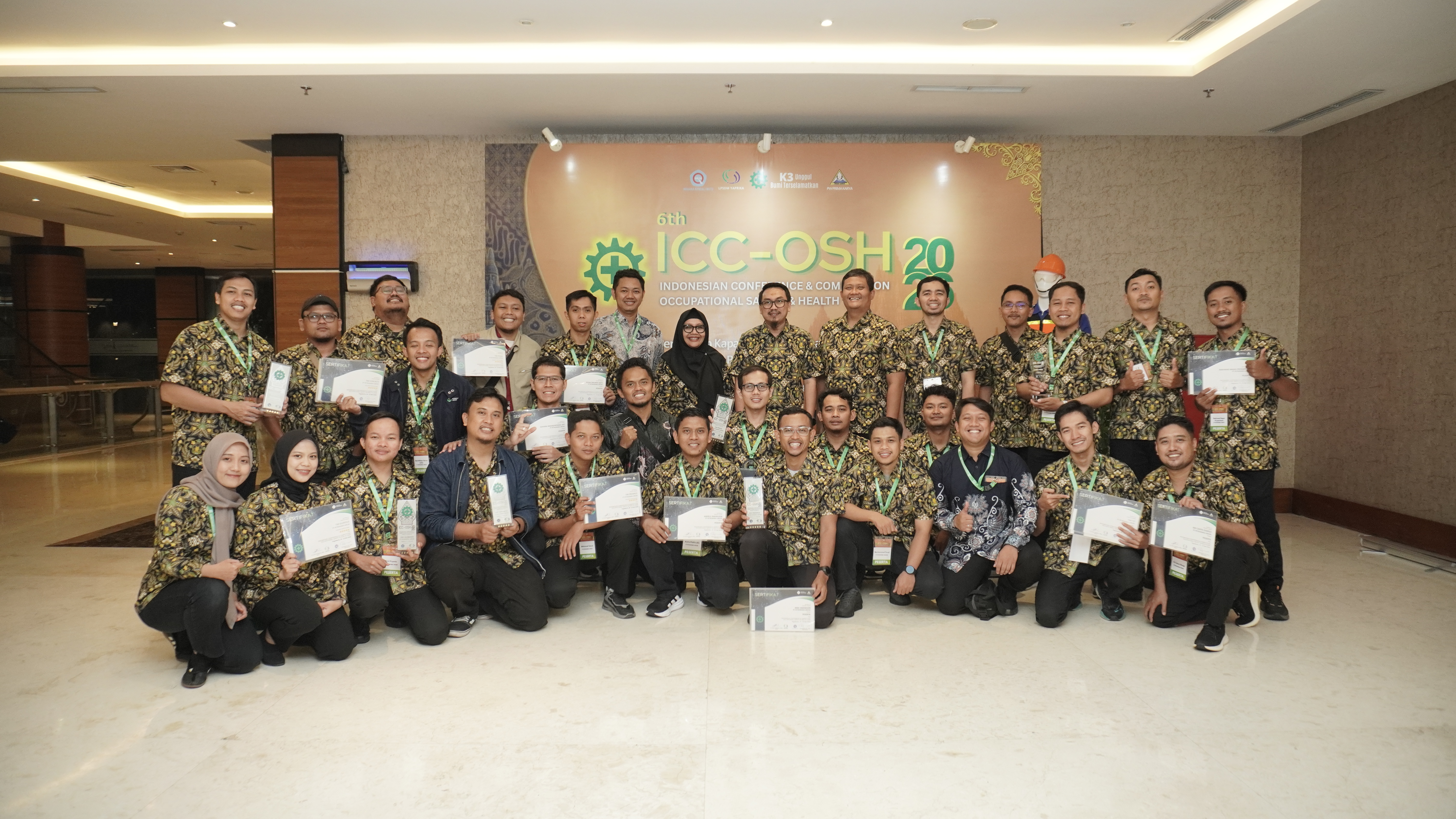 Petrokimia Gresik Group Borong 8 Predikat 5 Stars di ICC-OSH 2026