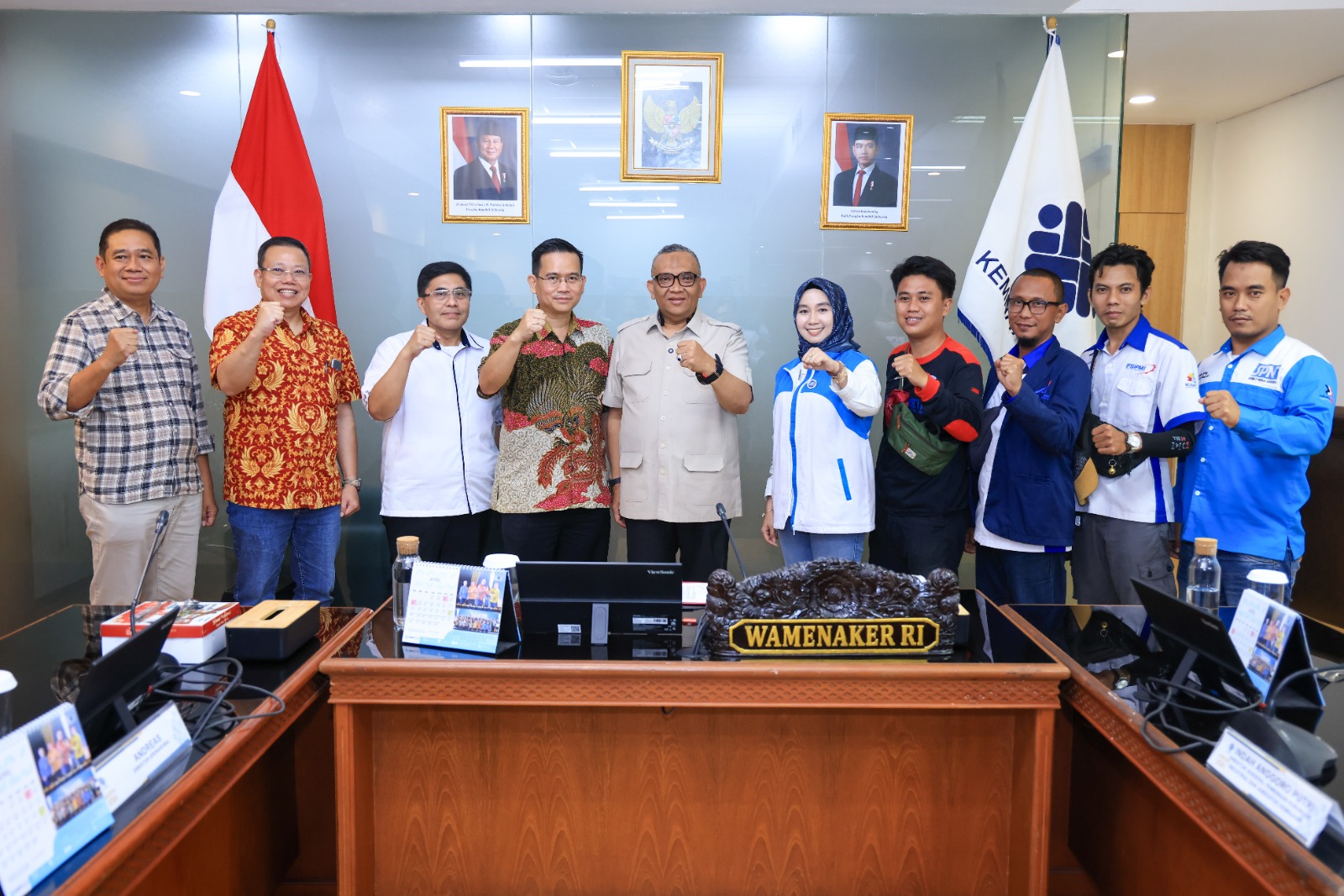 Wamenaker  Fasilitasi Perselisihan Management Indomarco  dan Pekerja Soal Upah  di Hari Libur Nasional