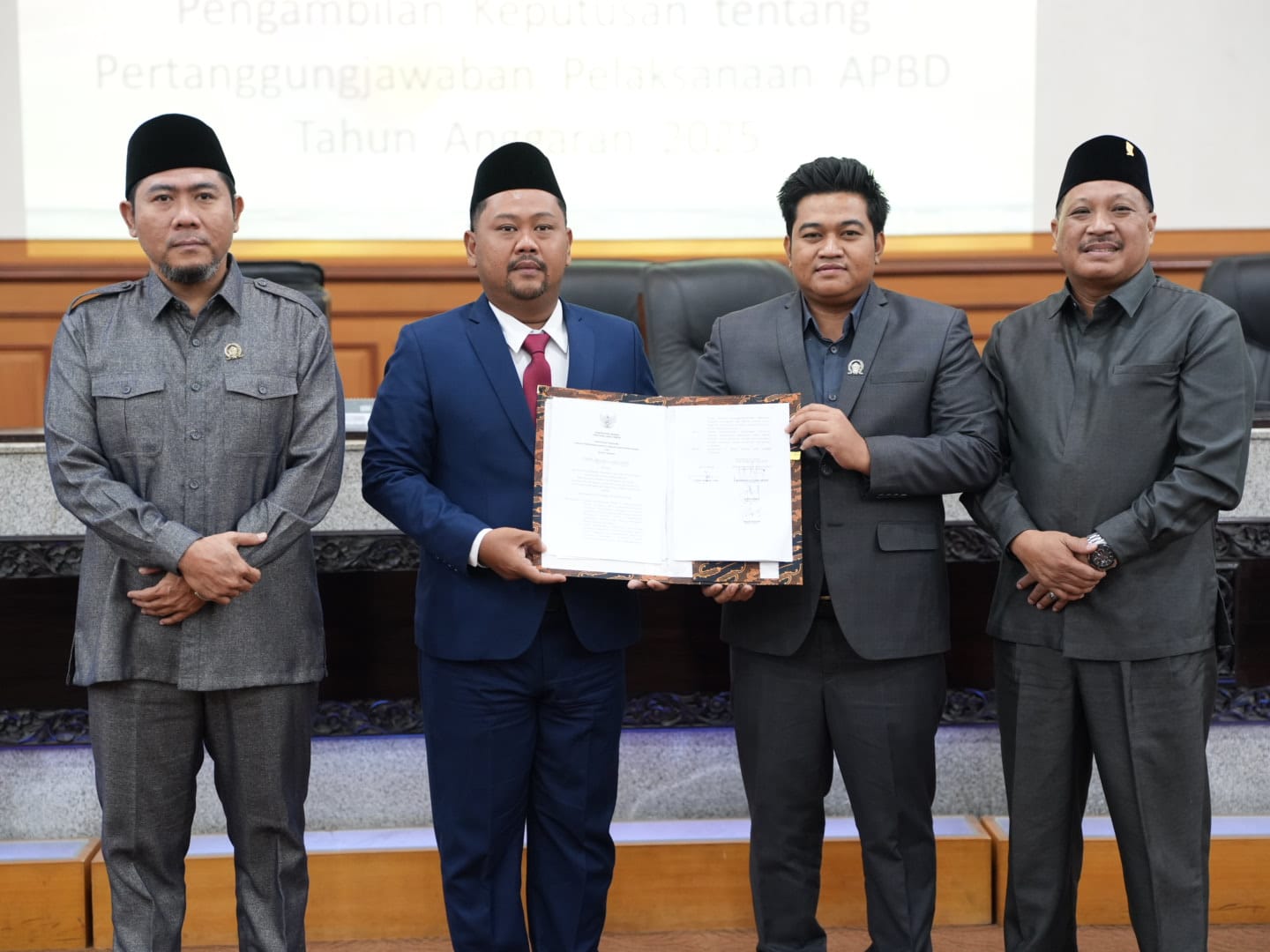 DPRD Gresik Beri Sejumlah Rekomendasi LPJ Pelaksanaan APBD 2025