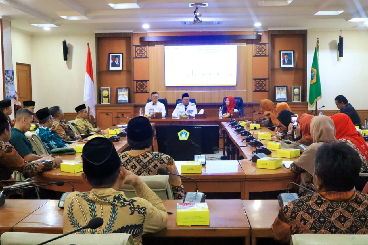 Pemkab Gresik Gandeng LKSA untuk Penuhi Kuota Siswa SD di Sekolah Rakyat