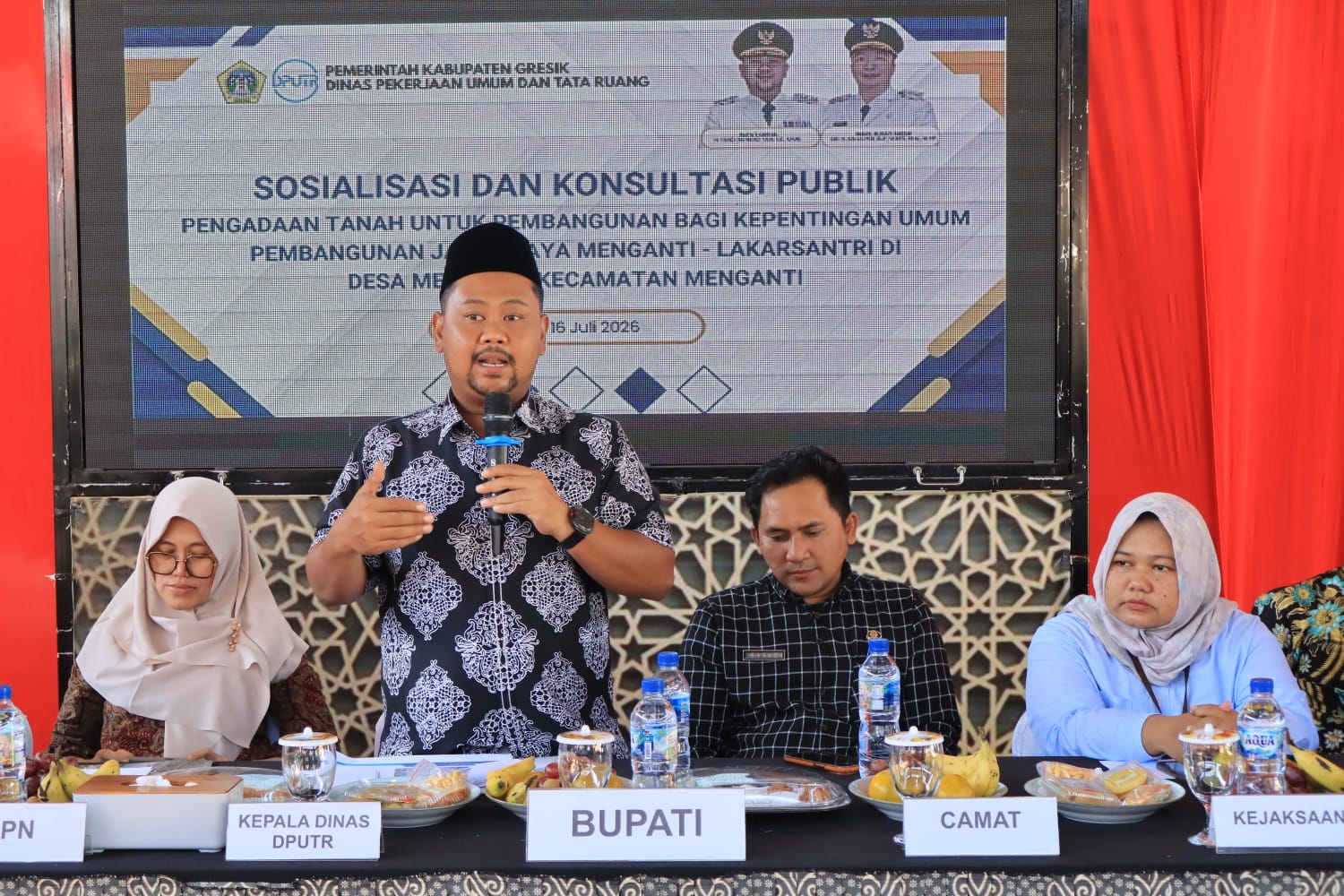 Bupati Gresik Minta Masyarakat Sukseskan Pelebaran Jalan Menganti-Lakarsantri