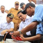 Mentan Janjikan Perubahan Regulasi Permudah Buruh Tani dapat Bantuan Alsintan