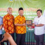 Bantuan Pangan dan BLT DBHCHT Disalurkan ke Masyarakat di Kecamatan Dukun
