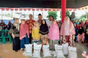 Bulog Salurkan Bantuan Pangan ke 9.239 Penerima di Kecamatan Wringinanom