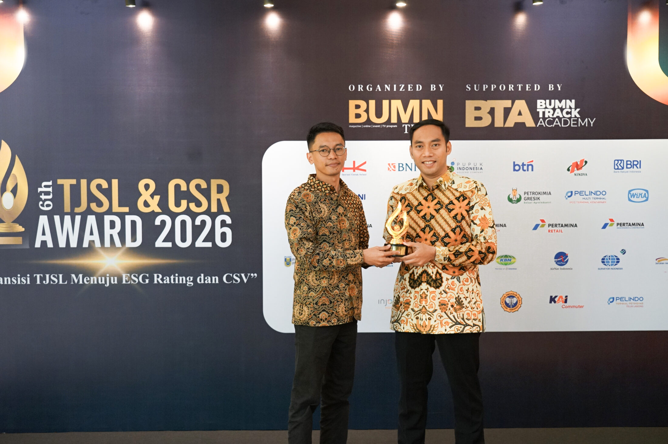Masdarsa Antar Petrokimia Gresik Raih Penghargaan di 6th TJSL & CSR Award 2026