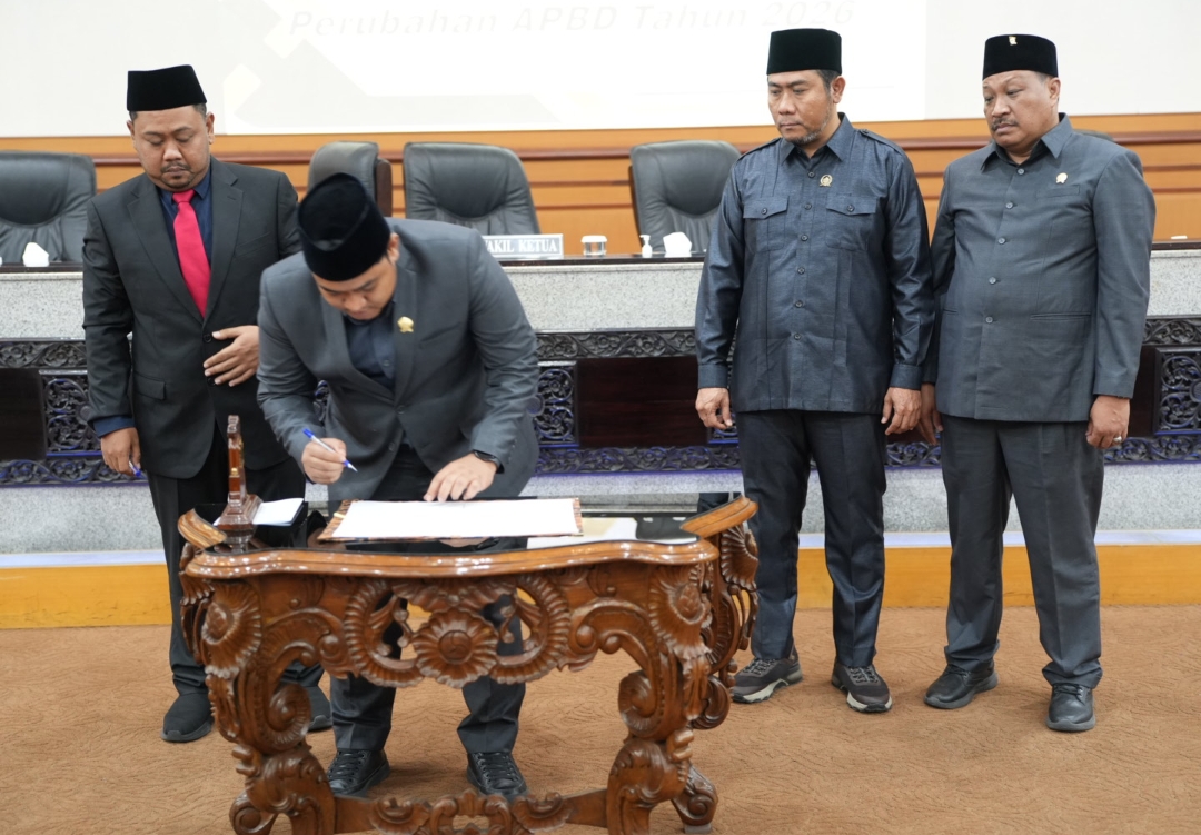DPRD Gresik Sepakat Tambah Anggaran Bantuan Atasi Krisis Air Bersih