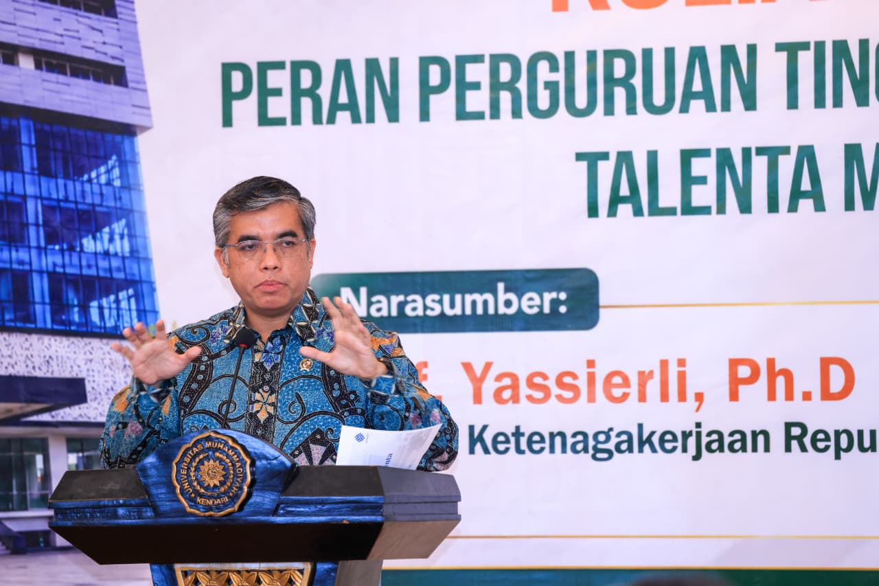 33,5 % Lulusan Perguruan Tinggi Bekerja Tak Sesuai Ilmu, Menaker Tekankan Kolaborasi Bersama Dunia Industri Atasi Mismatch
