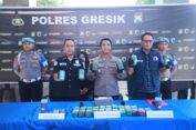 Satresnarkoba Polres Gresik Amankan Paket Motor Vespa Diisi Ganja 10,8 Kg