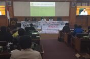 Ketua DPRD  dan Bupati Terima Audiensi Aliansi Mahasiswa Gresik