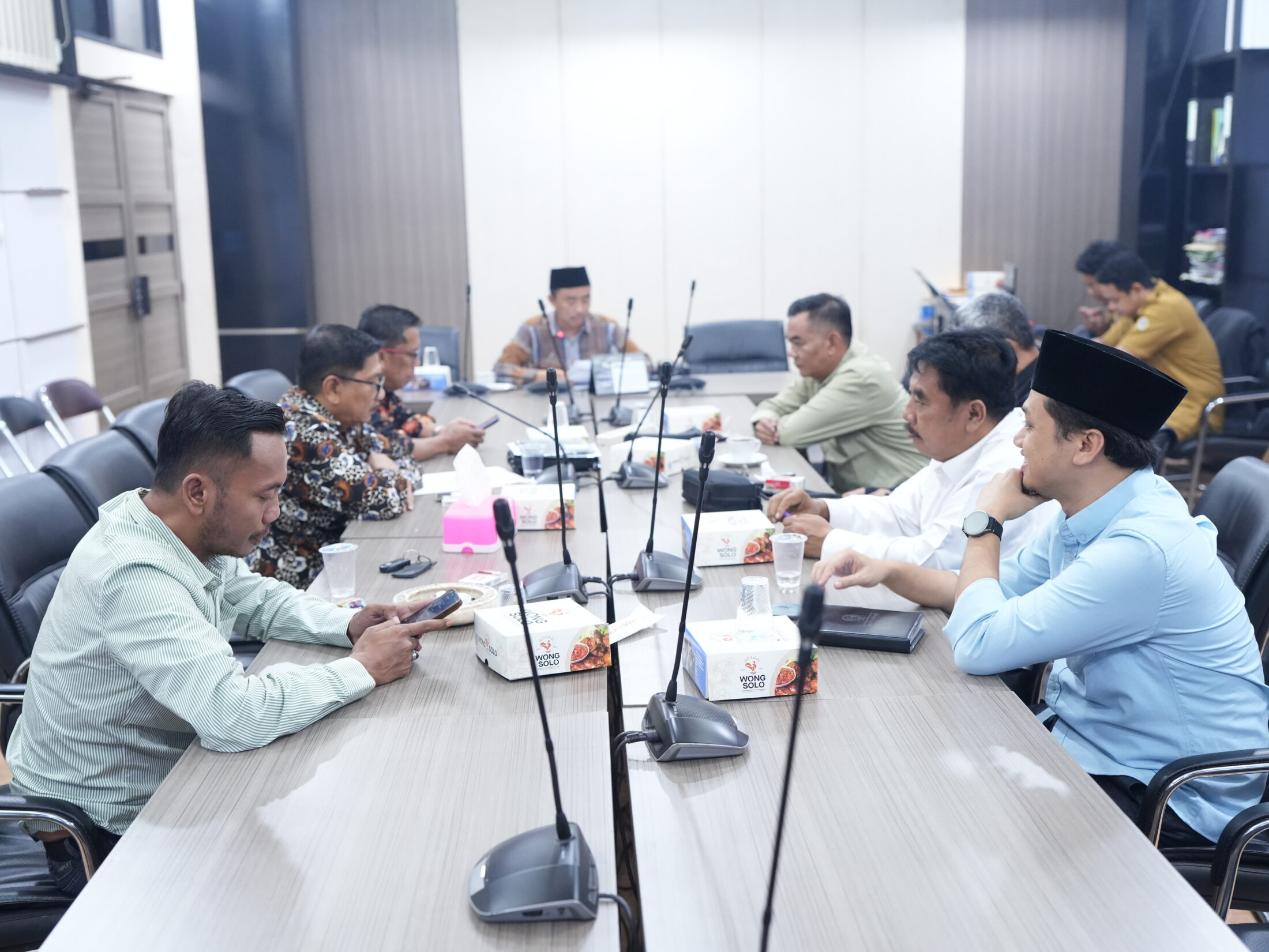 Pro Kontra di DPRD Gresik Warnai Usulan Ranperda Perubahan Larangan Peredaran Miras