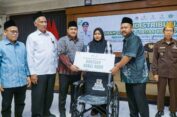 Baznas RI Salurkan Bantuan di Gresik Rp 1,9 M